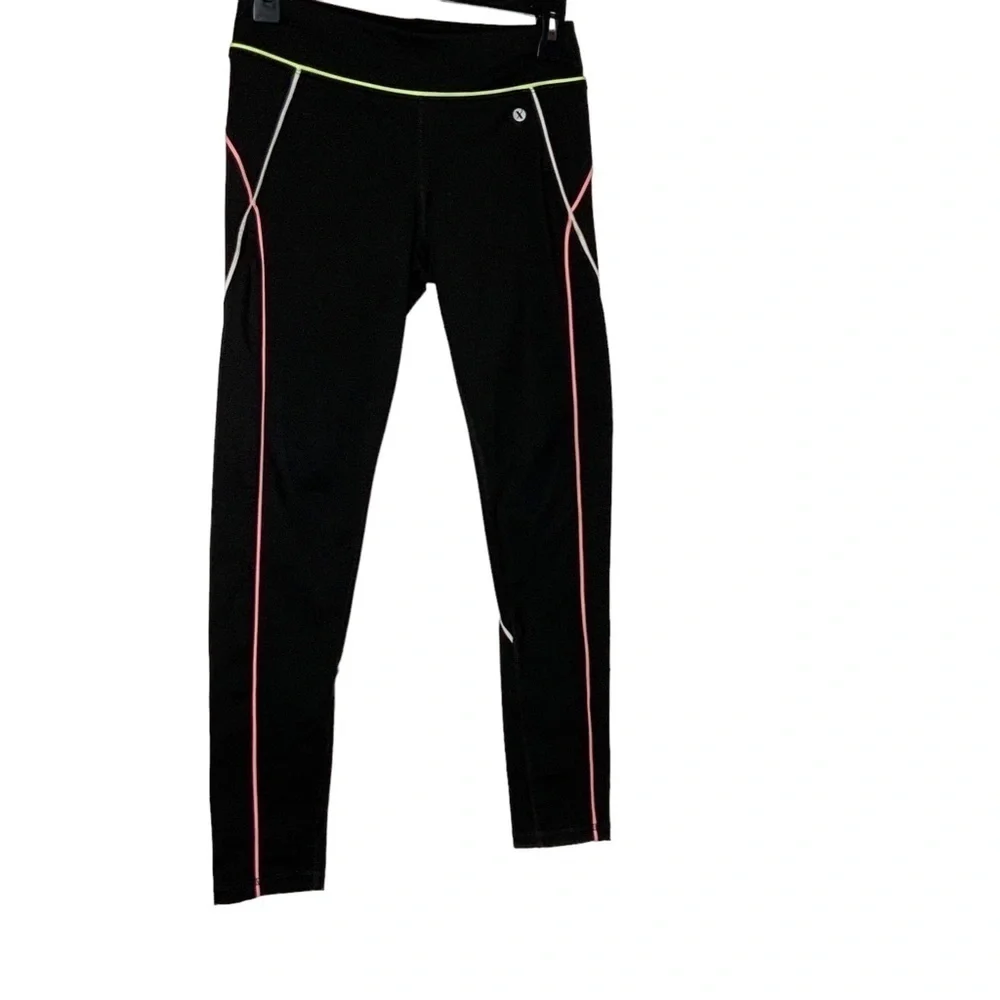 Xersion quick-dri activewear tights. Size L